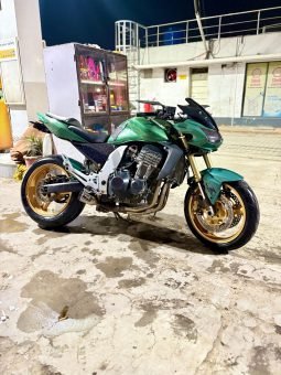 
										2006 Z1000 kawasaki full									