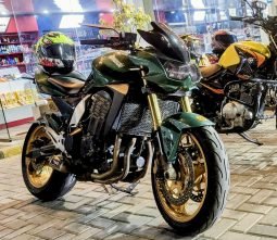 
										2006 Z1000 kawasaki full									
