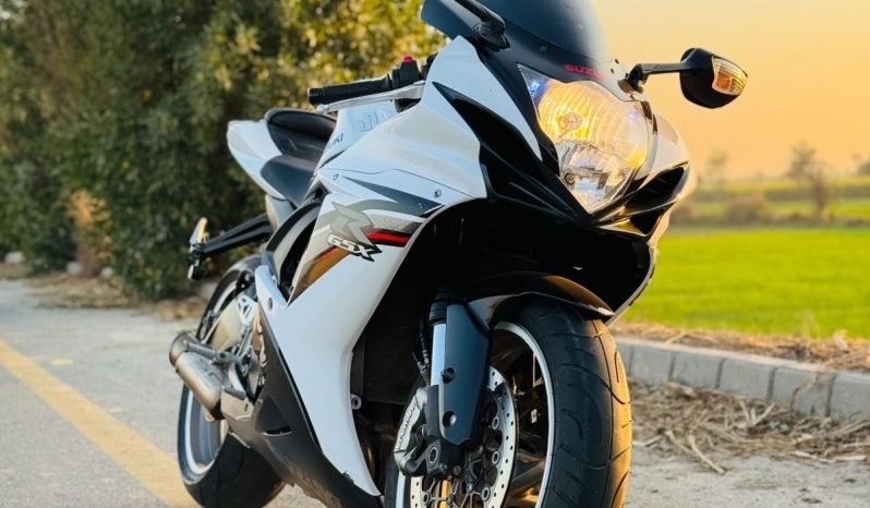 
								2013 gsxr600 Suzuki full									