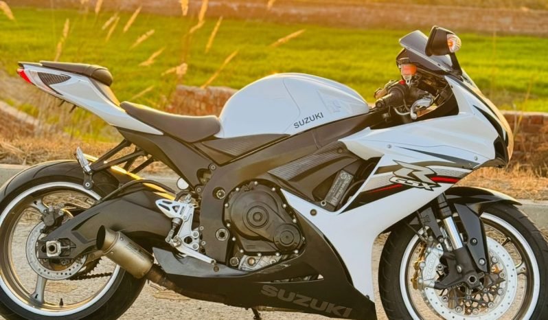 
								2013 gsxr600 Suzuki full									