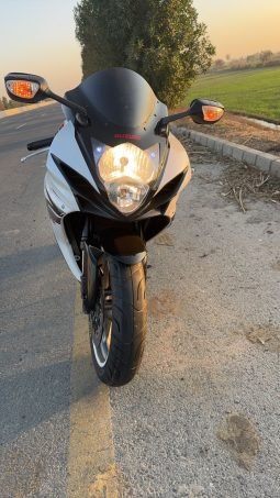 
										2013 gsxr600 Suzuki full									